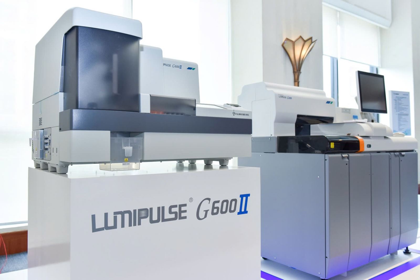 Hình ảnh máy xét nghiệm